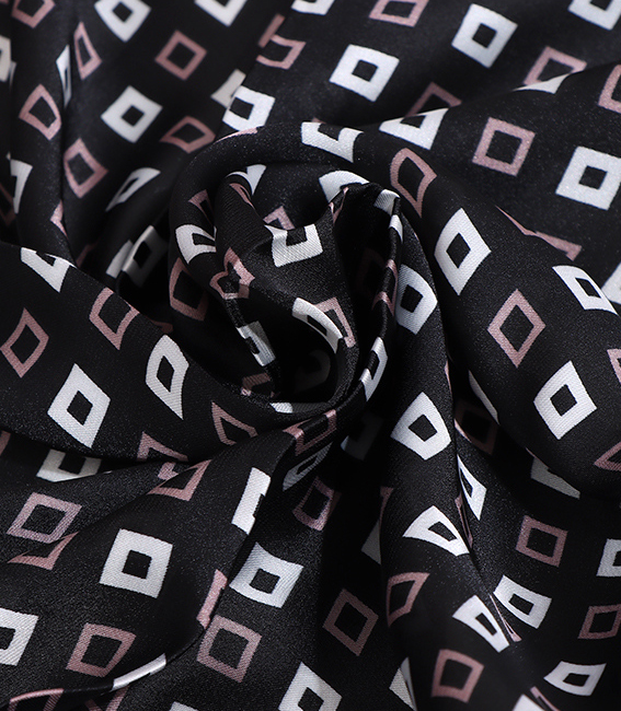 Elegant Checks Pattern Square Scarves