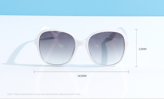 Stylish Round Frame Sunglasses for Ladies(White)