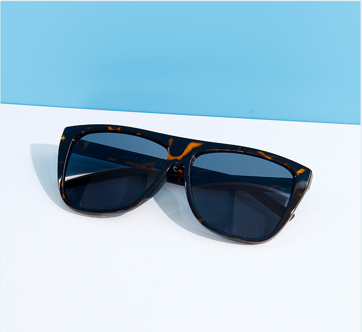 Simple All-match Sunglasses for Ladies(Yellowish-brown)