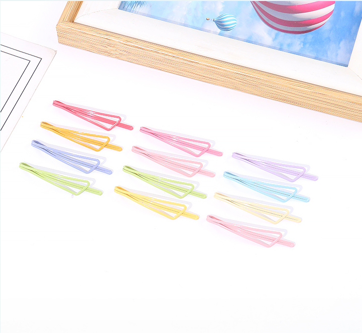 Simple Triangle Hair Pin 4PCS