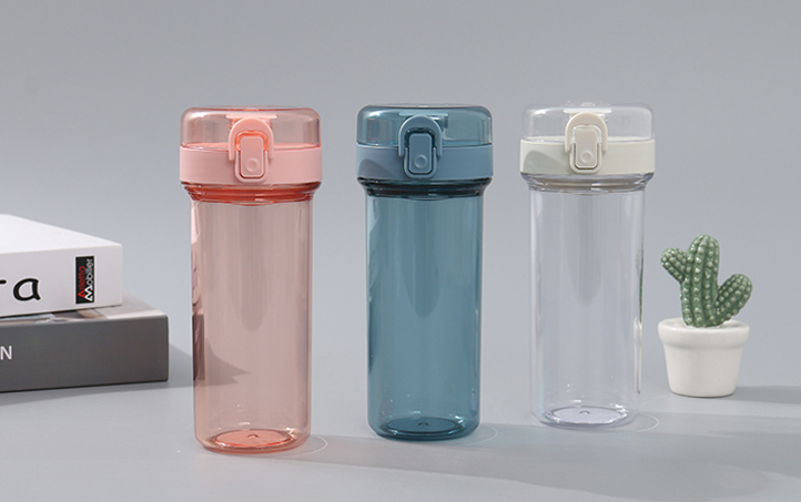 Candy Collection Water Bottle 430ml/14.5fl.oz. (White)
