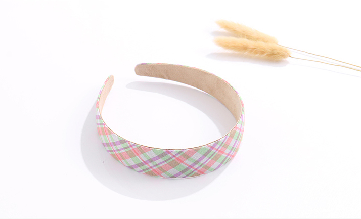 Sweet Dazzling Checks Hair Band