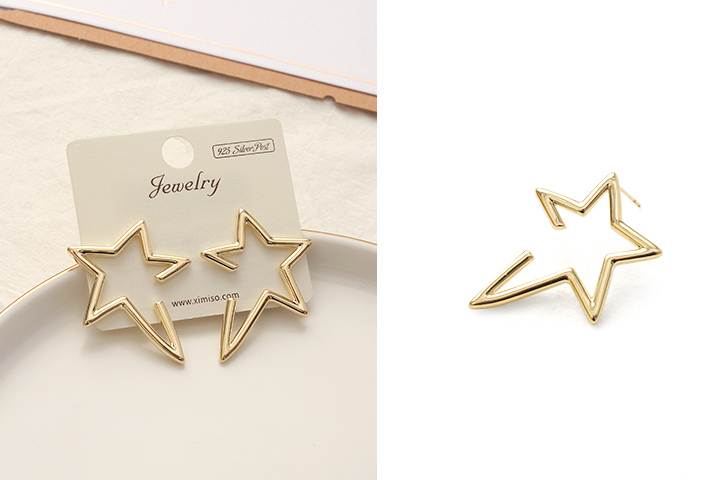Simple Metal Star Earrings