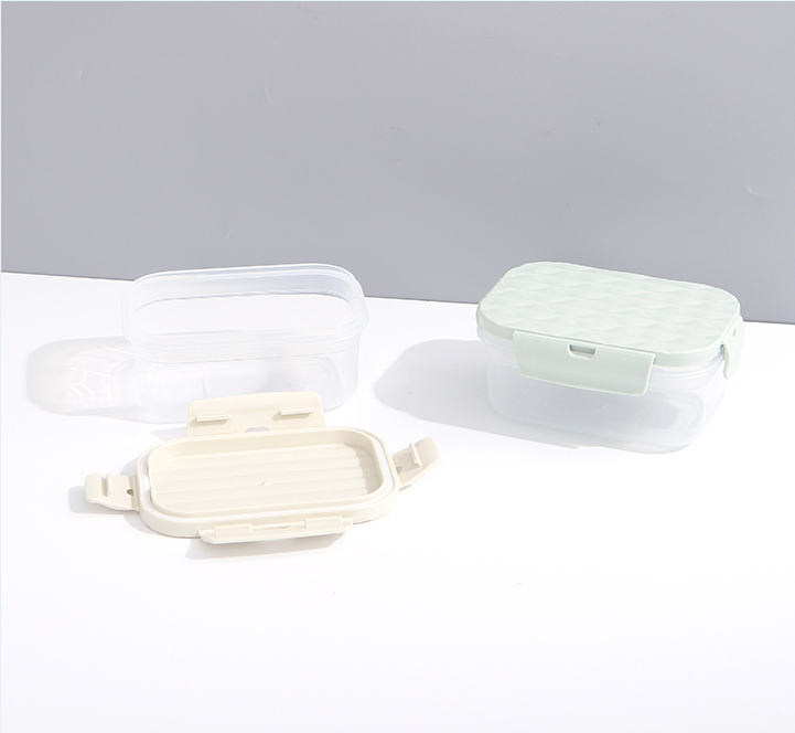 Large Airtight Food Storage Box with Stripes Lid 2400ml/81.1fl.oz.
