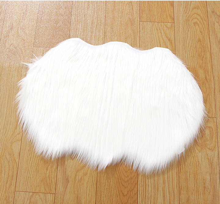 Imitation Animal Wool Floor Mat(White)