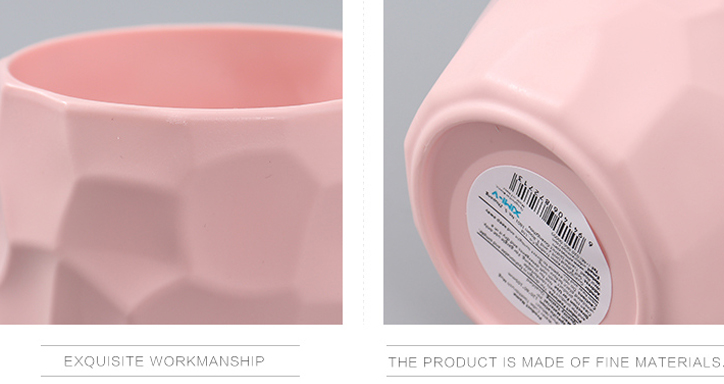 Water Cube Toothbrush Mug (Pink/White)