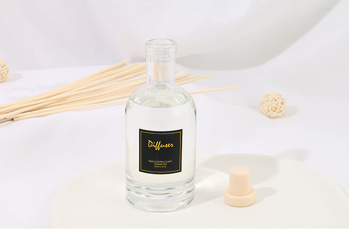 Natural Rattan Scent Diffuser with Petals Set (200ml)(English Pear)