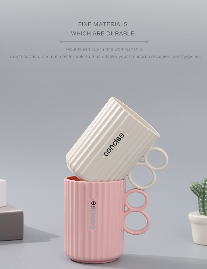 "8" Shaped Handle Toothbrush Mug (Pink/White)