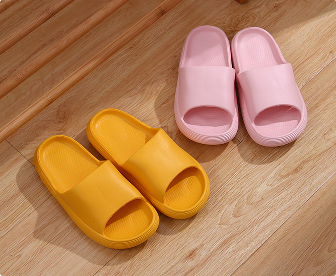 Popular Massage Couples Bathroom Slippers For Ladies 