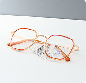 Simple Plain Glasses