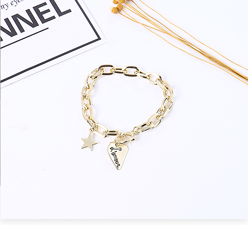 Heart Design Thick Chain Bracelet