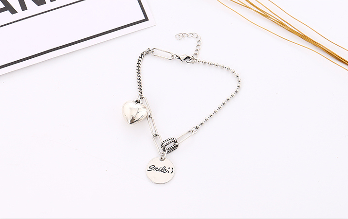 Solid Heart Bracelet
