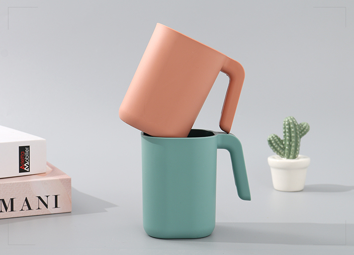 Square Contrasting Color Toothbrushing Gargle Cup