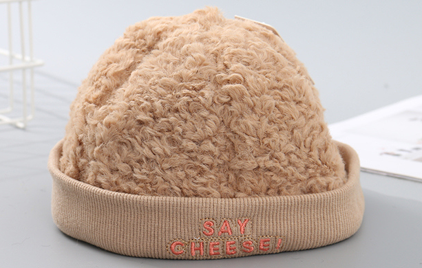 Trendy Plush Hat for Children (Khaki)