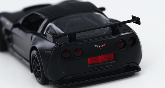 Officially-Licensed Chevrolet Corvette C6.R Model Car (554003M)