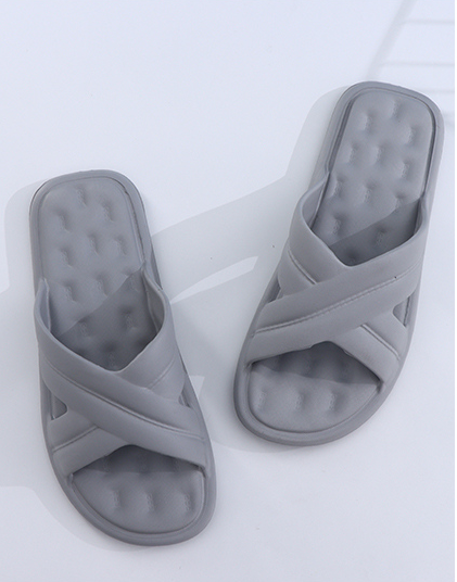 Shape Soft-soled Men Bathroom Slippers 