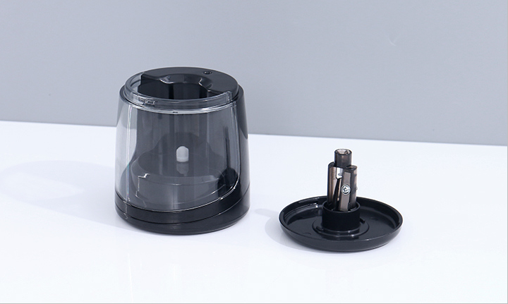 Cylindrical Electric Pencil Sharpener （8032-3）