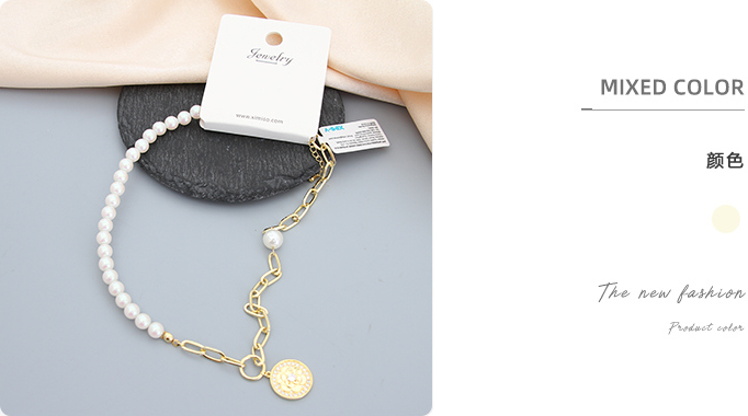 Rose Pendant Artificial Pearl Necklace