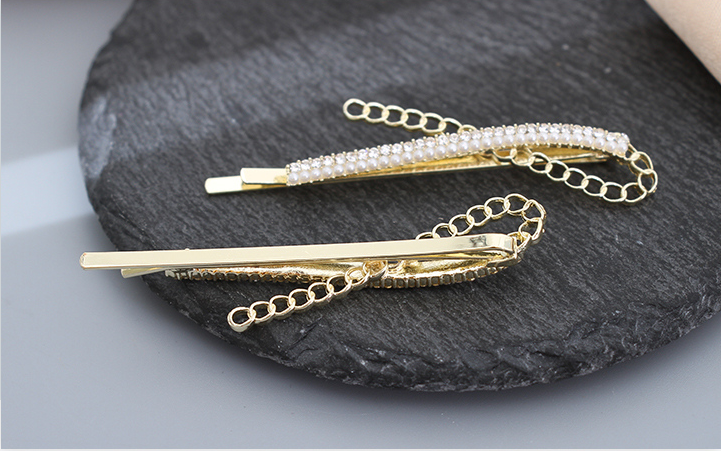 Rhinestone Cross Hair Clips Set