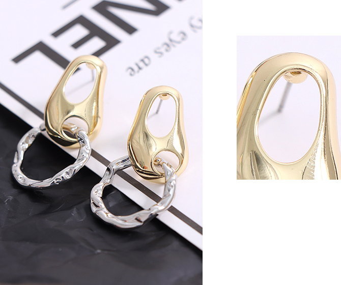 Simple Metallic Geometric Earrings