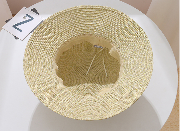 Refreshing Ribbon Knitted Hat