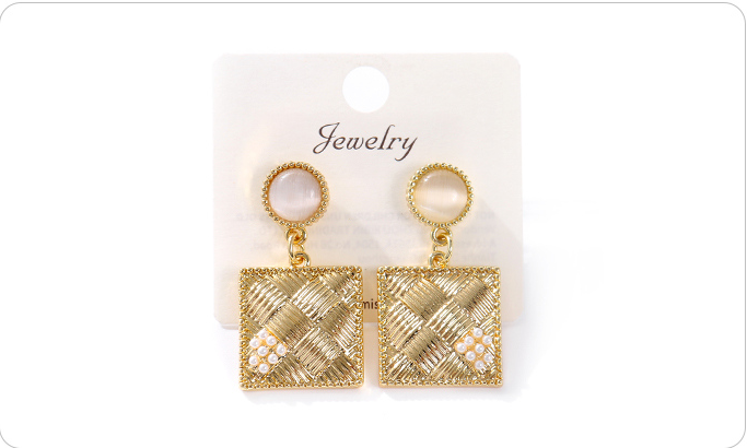 Stylish Cat's-eye Gem Bead Square Earrings