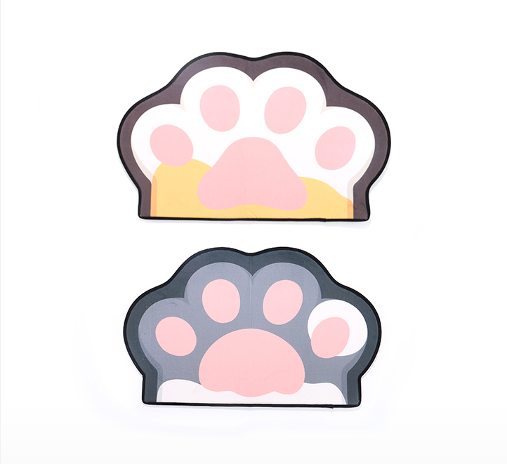 Cute Cat's Paw Farley Velvet Floor Mat