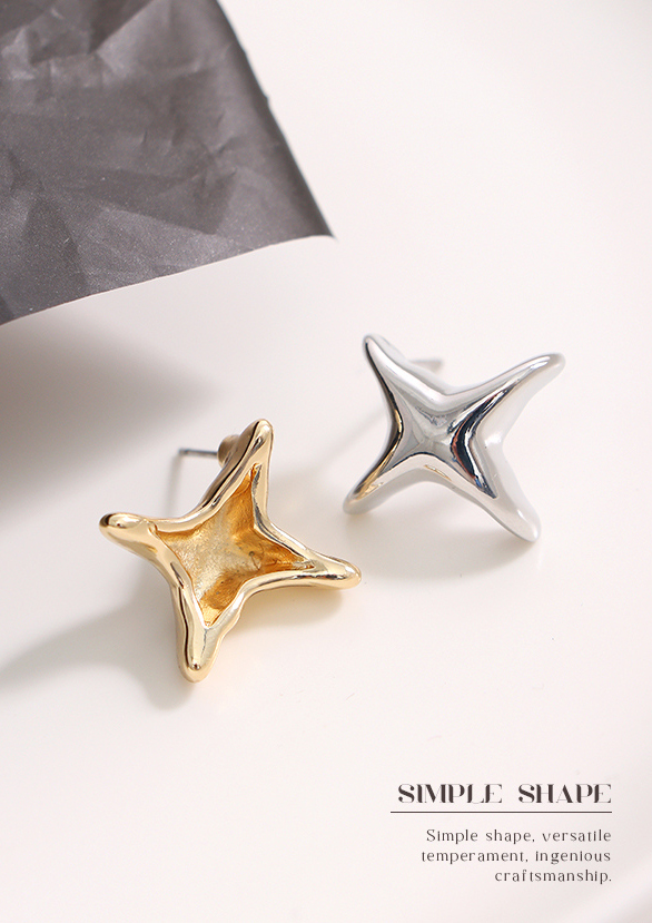 Simple Metal Star Earrings