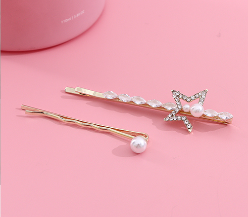 Zircon Star Knot Hair Clip