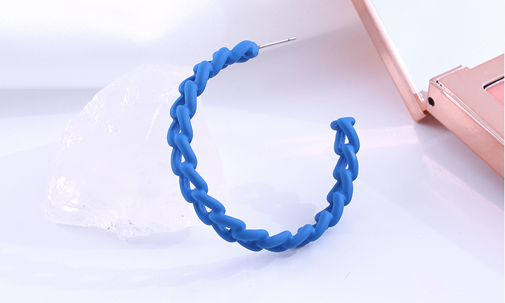 Stylish Elegant Twist Large Earrings