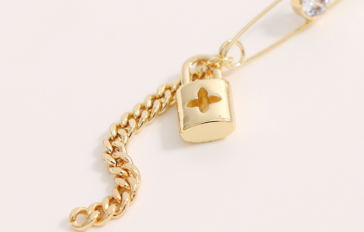 Stylish Love Lock Clip Earrings