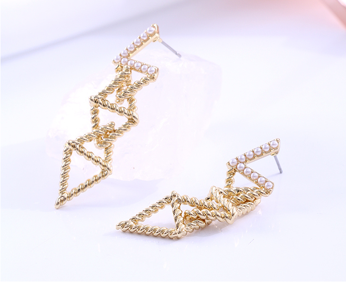 Elegant Square Bead Earrings
