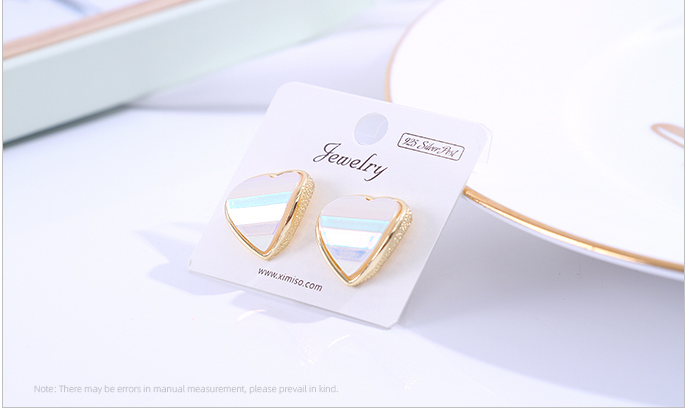 925 Silver Needle Elegant Loving Heart Earrings