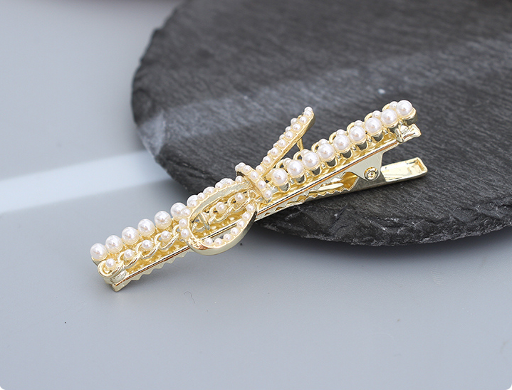 Artificial Pearl Bow Knot Hair Clip