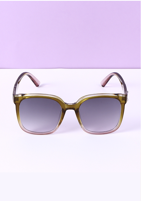 Stylish Metal EmbellishedSunglasses