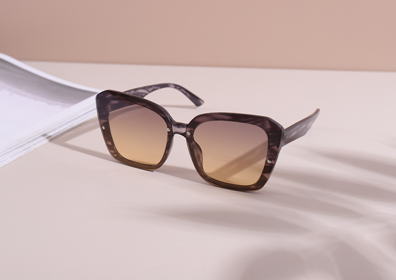Rimless fashion sunglasses