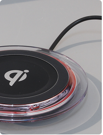 Wireless Charger-Q6 (5V 1A)(Black with Red Rim)