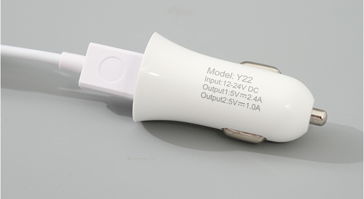 2.1A Dual Port Car Charger-Y22 (White)(TYPE-C Cable Included)