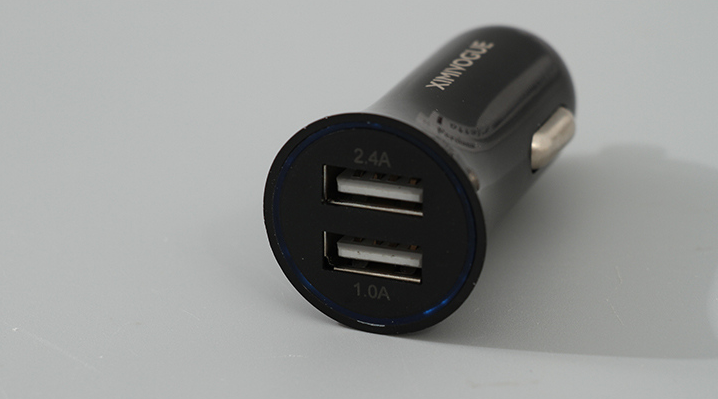 2.1A Dual Port Car Charger-Y22 (Black)(TYPE-C Cable Included)