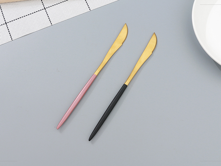 Gold-Plated Stainless Steel Table Knife (Black and Gold/Pink and Gold)