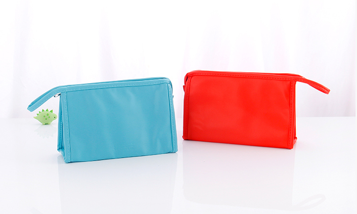 Dazzling Trapezoidal Cosmetic Bag