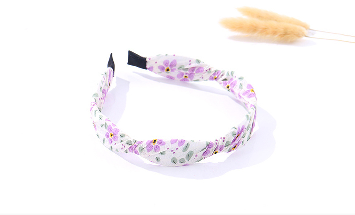 Elegant Floral Waving Headband