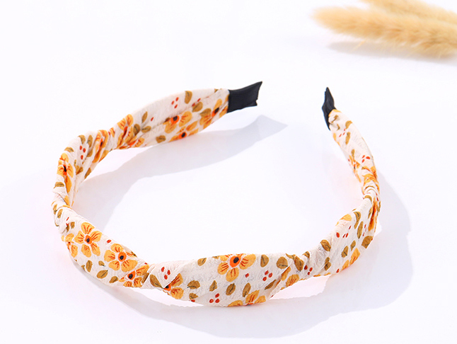 Elegant Floral Waving Headband