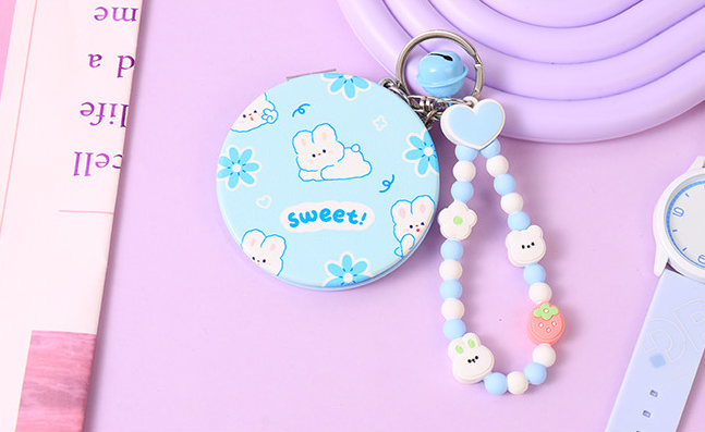 مرآة تعليق دائرية على شكل زهرة الأرنب اللطيفة للحقيبة