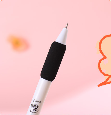 قلم جل بوبو فاميلي بلاك-وايت باندا قابل للسحب أسود 0.5 ملم