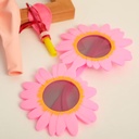 بالون ملون (مع نظارات)