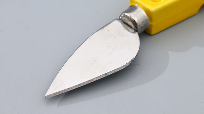 Mini Cheese – Sharp Knife