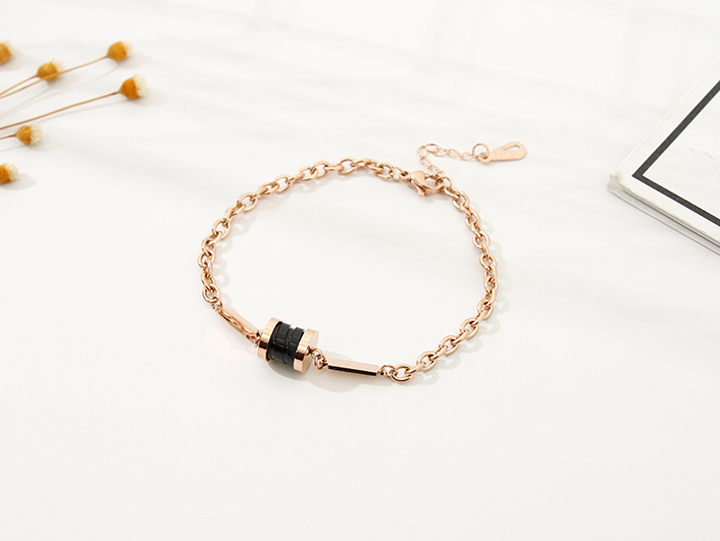 Small Wheel Titanium Steel Bracelet