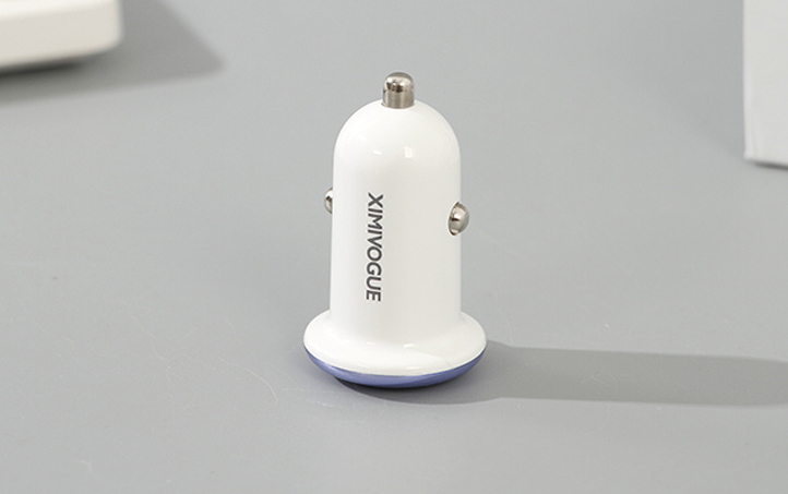 QC3.0 18W Trendy Car Charger (Blue)