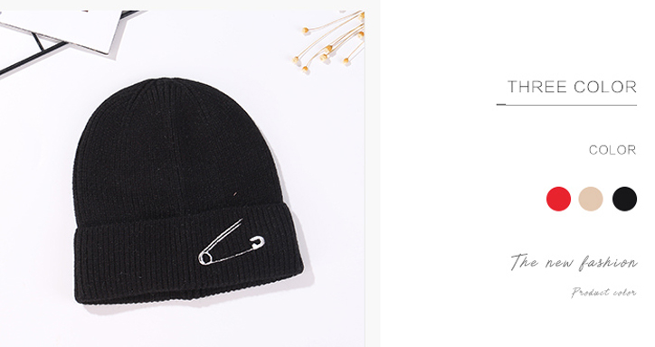 Trendy Vogue Knitted Hat For Adults